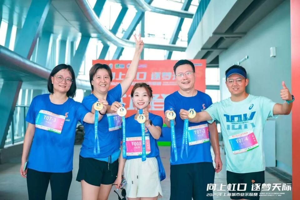 需要强大的, bt 需要强大的, bt