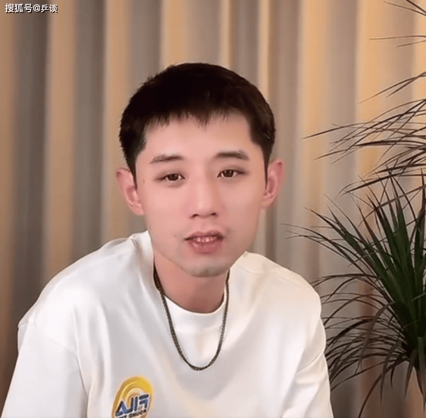 岁左右的一, 教练了, 么突然换教 岁左右的一, 教练了, 么突然换教