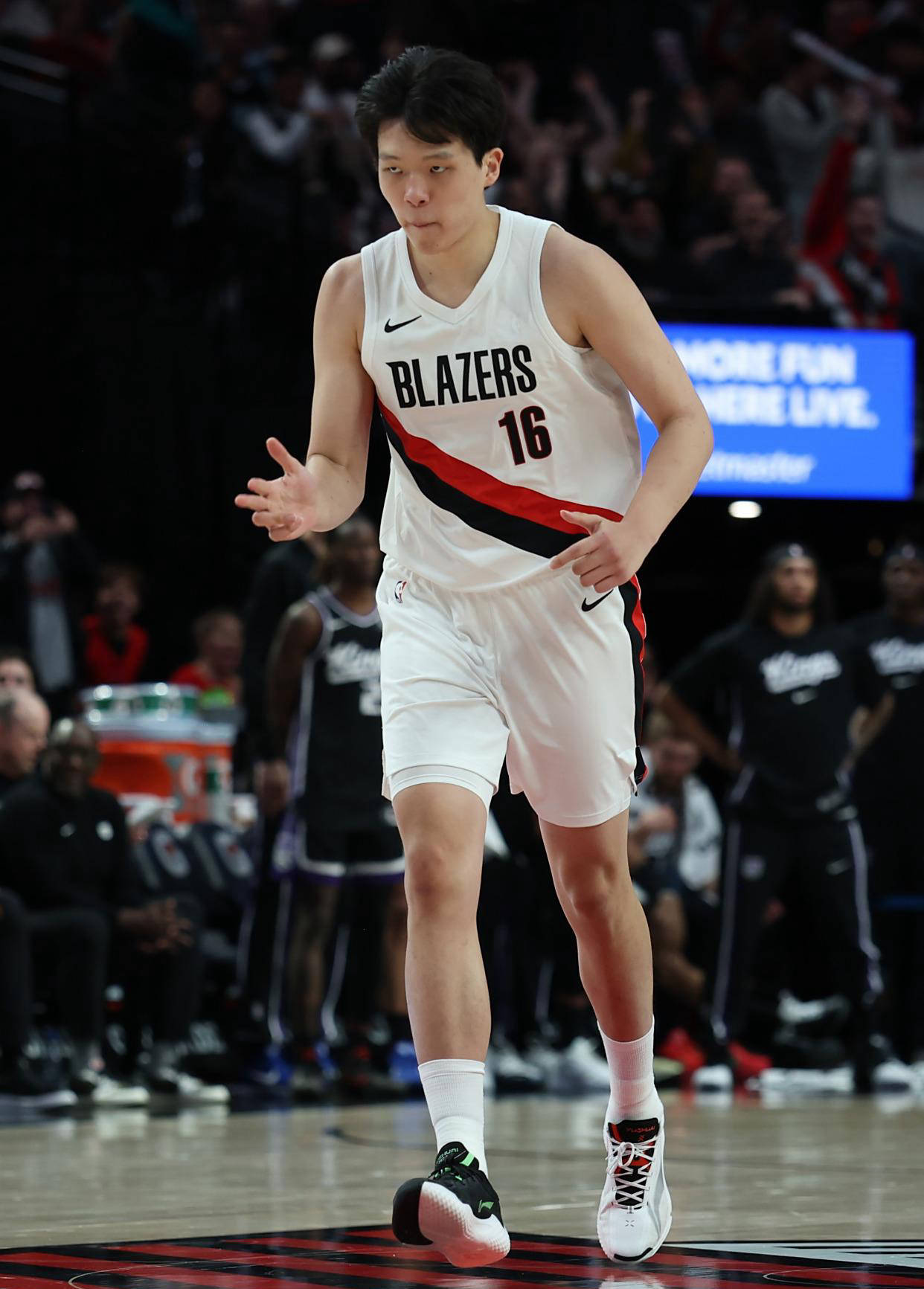 超过, 不会过多, 星相提并论